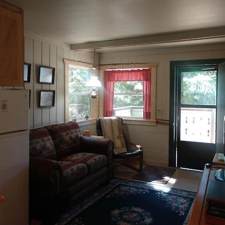 Mountainside Chalet - Tiny Home Packwood Exterior photo