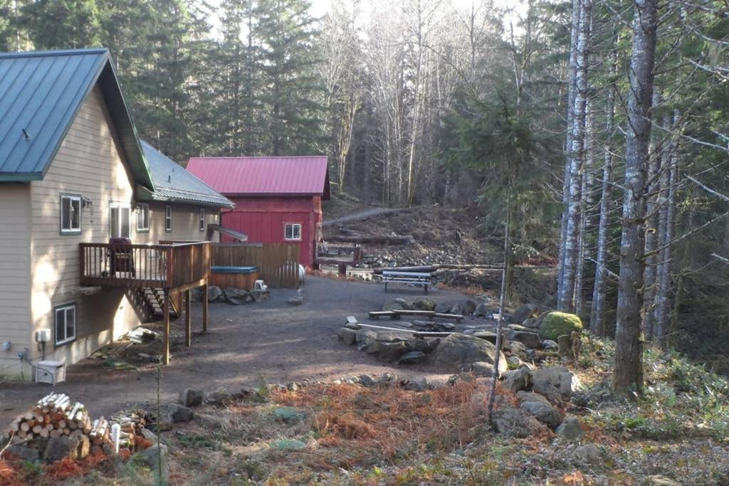 Mountainside Chalet - Tiny Home Packwood Exterior photo